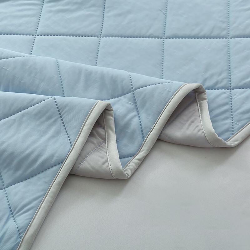 Baiweisi Ice Silk Cooling Summer Quilt