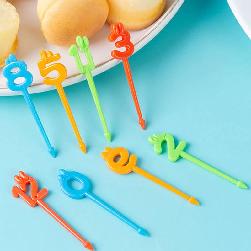 Bento Sebze Tabakları Sevimli Mini Yürümeye Başlayan Çocuk Meyve Çatalları Kürdanlar