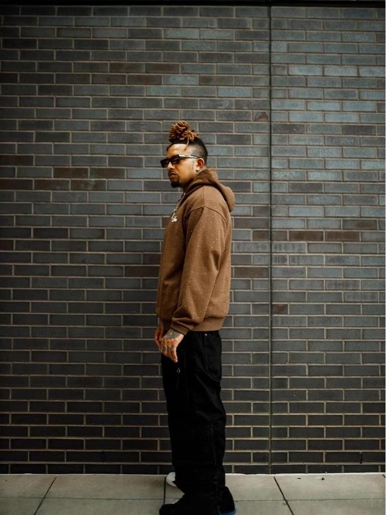 2025 Hip-Hop Style Rhinestone Long-Sleeve Sweatshirt for Men & Women