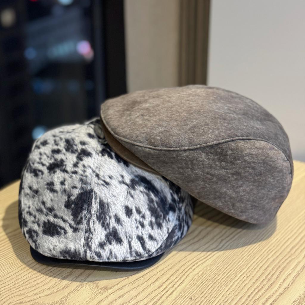New Autumn and Winter Leopard Print Forward Hat for Girls Hot Girls Big Hat Peaked Hat Fashionable Temperament Brown Painter Hat