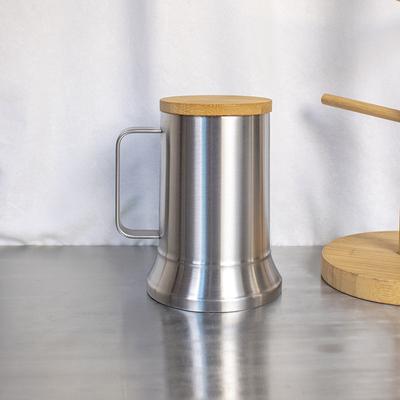20 oz Bierbecher Edelstahl 304 Doppellagiger Cocktailbecher mit Henkel Europäischer Goblet für Schnaps