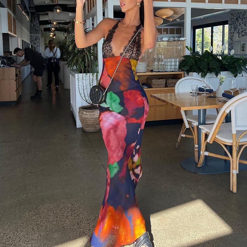 Early spring new European and American Spice Girls perspective backless dress, sexy deep V lace splicing printed suspender dress for women