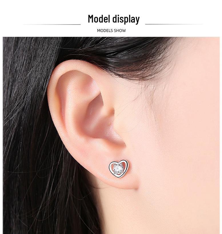 S925 Sterling Silver Heart-Shaped Korean Stud Earrings for Women - Simple, Sweet Valentine's Day Gift