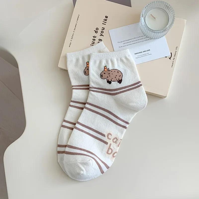 

Смешная фитнес капибара женские белые носки средней длины модные весенне-летние носки уличная одежда Харадзюку капибара повседневные носки