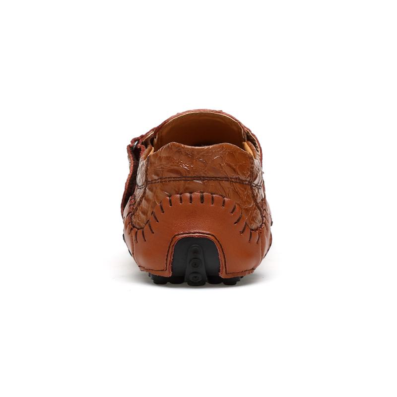 New Moccasins For Men Crocodile Men's Shoes Breathable Large Size Men's Driving Shoes