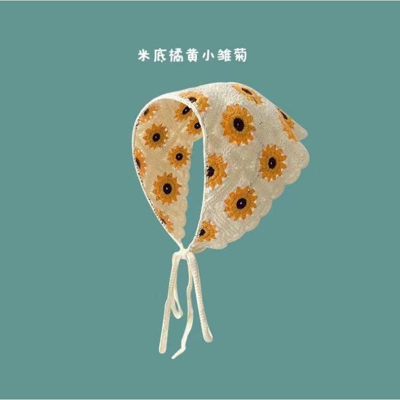 Ins Style High-end Triangular Headscarf for Summer Outings and Rural Style  New Retro Knitted Hollow Headscarf for Women