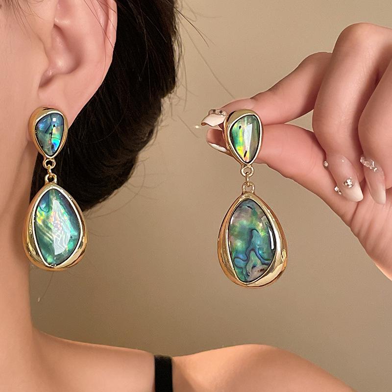 Elegante Damen-Tropfenohrringe: Silbernadel Perlmutt Oval Dangles