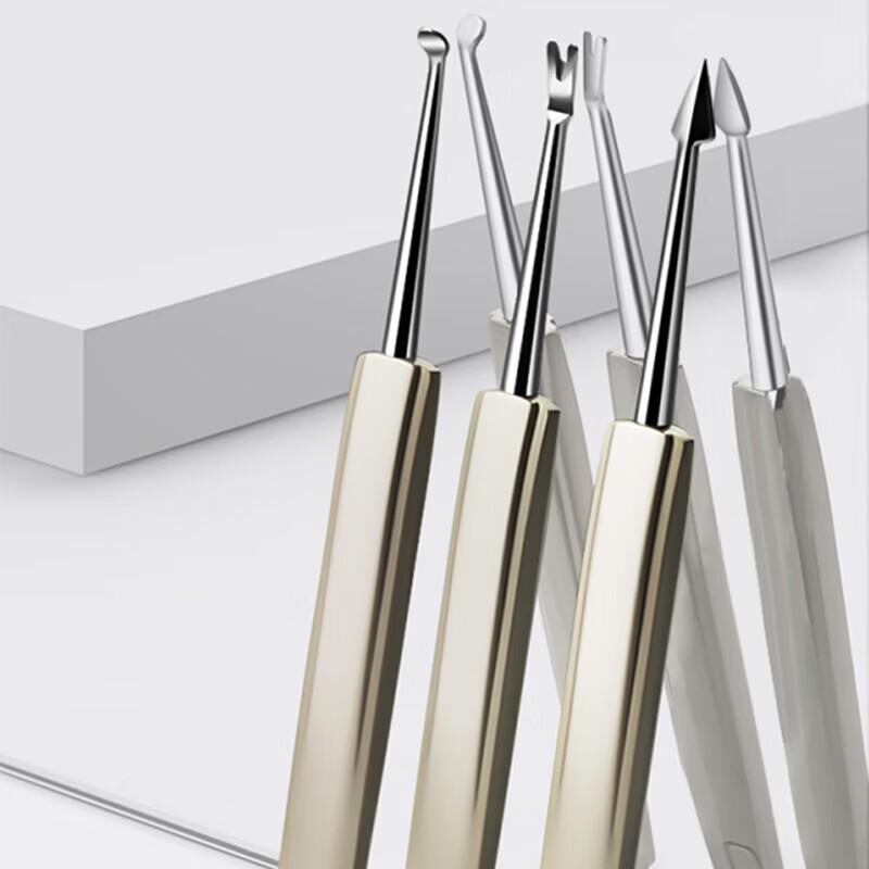 SEESOO 8-Piece Portable Nail Clipper Set