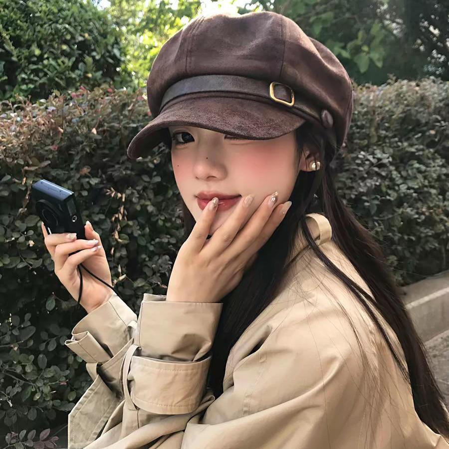 New British-style vintage beret for women, versatile for autumn, makes the face look smaller, with a high-end feel, made of suede fabric