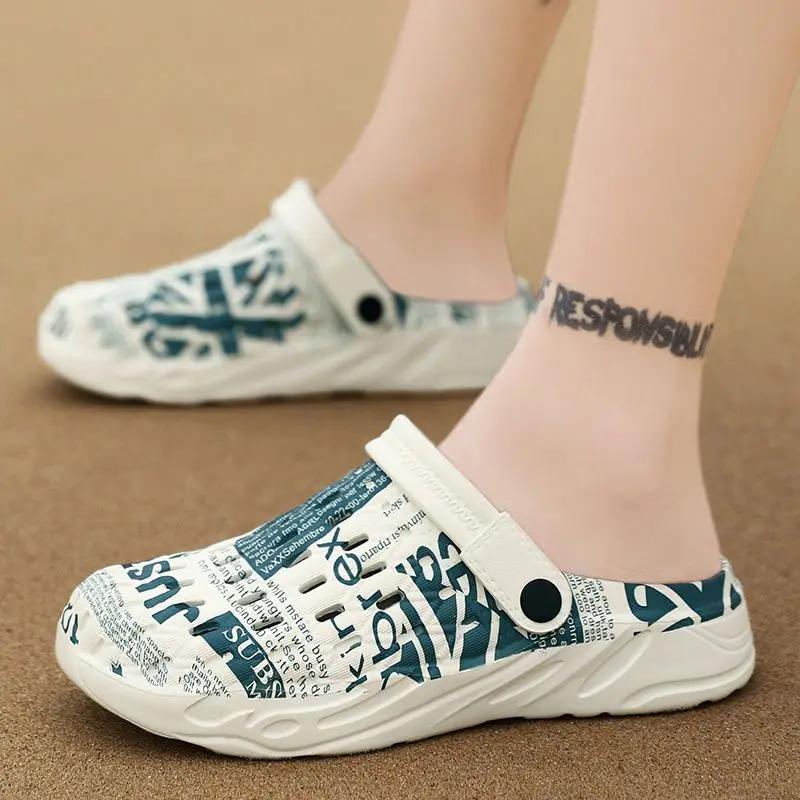 Fashion Slippers for Men Shoes Sandals Man Beach Outdoor Eva Hole Platform 2025 Fashion Designer Luxury Trend Style Casual Clappers Fun