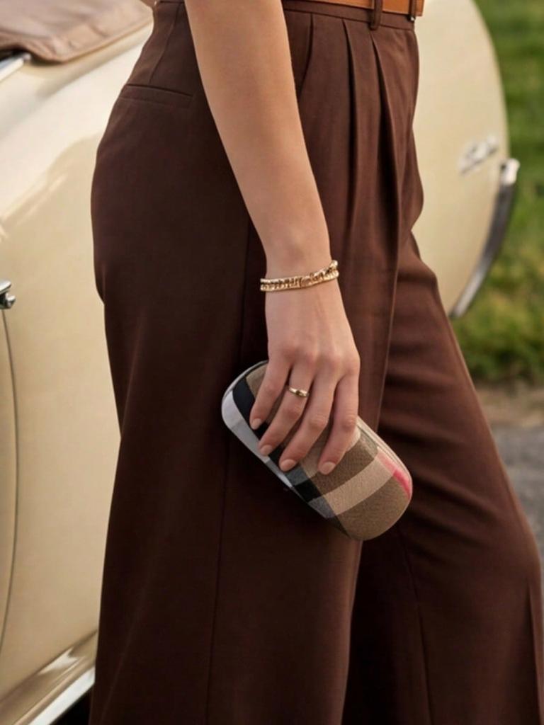 Burberry Pouzdro na brýle s kostkovaným vzorem