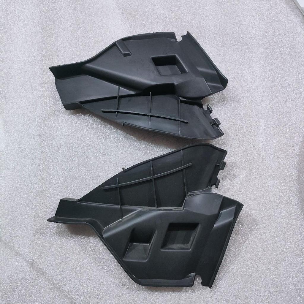 Compatible Bracket for 2015-17 Porsche Cayenne 95850524510/95850524610