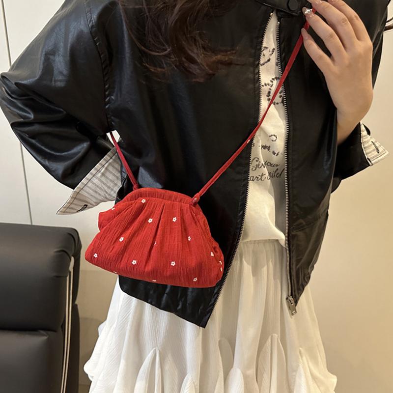 Women Vibrant Floral Small Shoulder Bag Summer Minimalist Pleated Shell Crossbody Bag for Daily Commute & Casual Outings AVE