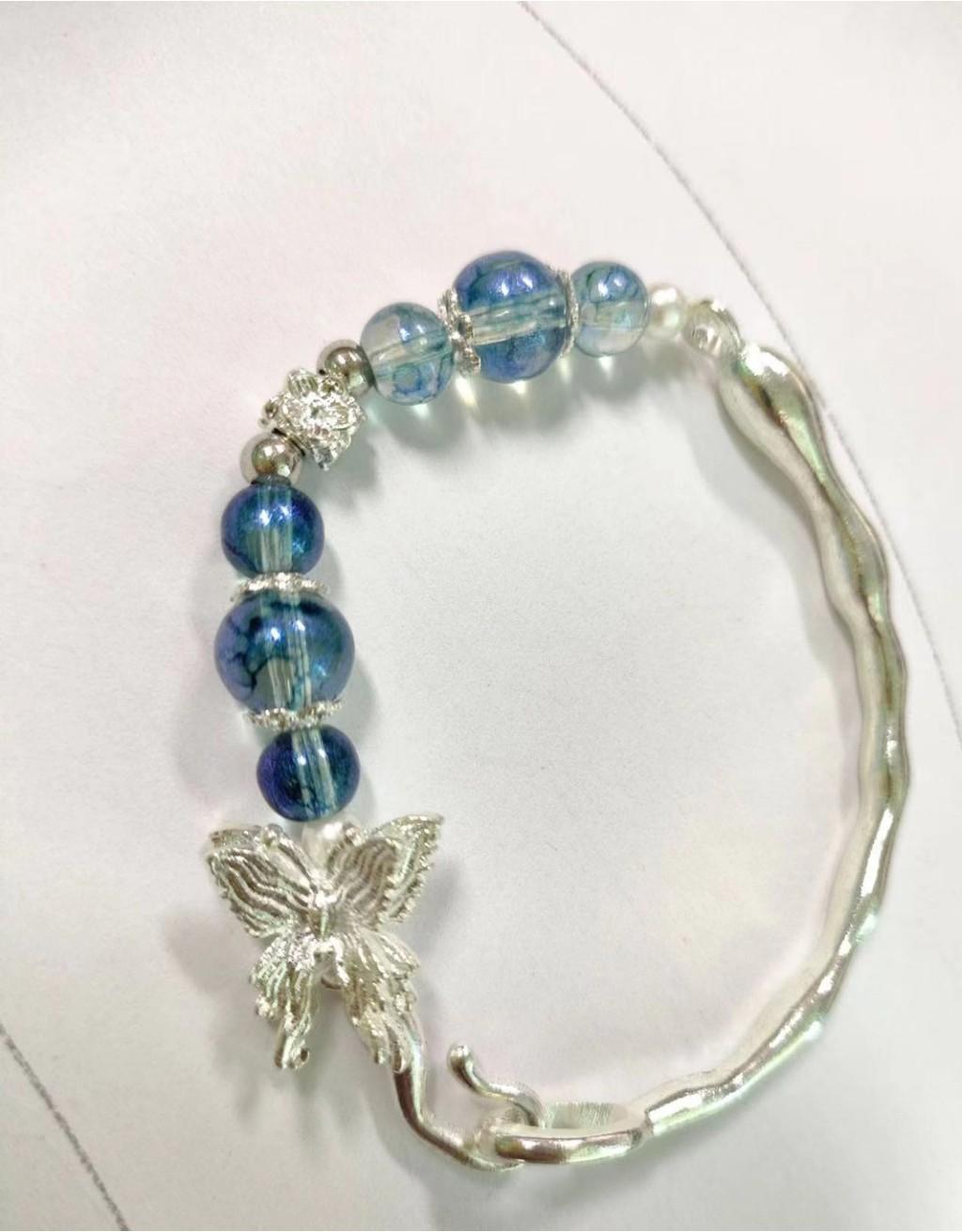 

Blue Trendy Ice Fox Bracelet For Women Geometric Design New Style Chinese Cold Style Butterfly Bracelet