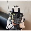 Popular small bag women's summer new fashion plaid messenger bag portable bucket bag