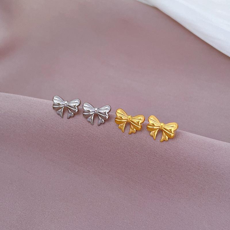 Bow Pattern Minimalist Style Stud Earrings Cold Men'S And Women'S Earrings Personality Temperament Banquet Earrings