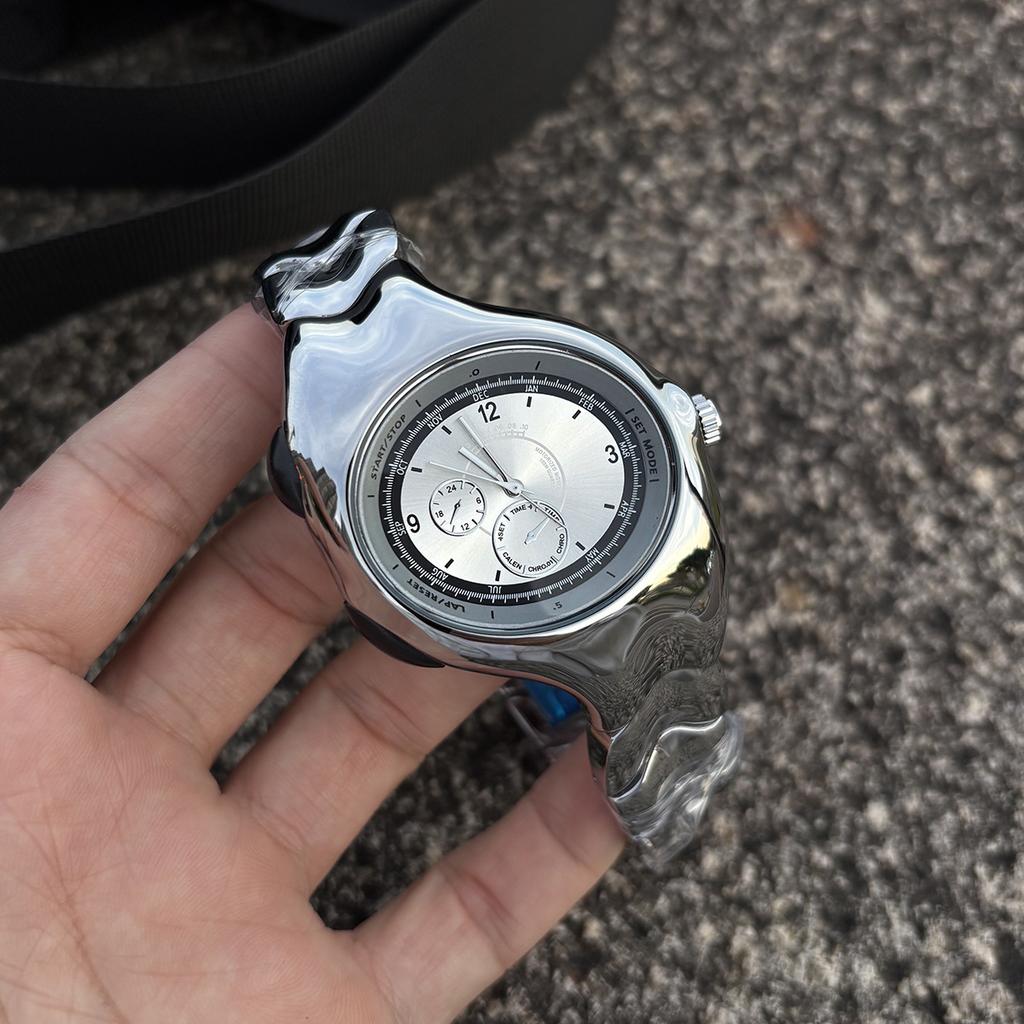 Hot selling Alien Unique Y2k Quartz Watch Mens Twisted Case Oval Ellipse Special Creative Design Steel Fashion Men Watch Clock
