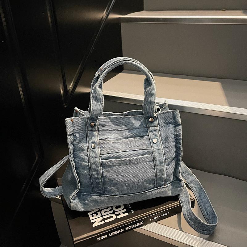Street Trend 2025 New Denim Small Square Bag Women's Fashion Simple Versatile Shoulder Bag Travel Leisure Messenger Bag