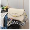 Bag women's summer new messenger bag niche design shoulder portable small square bag casual work small bag