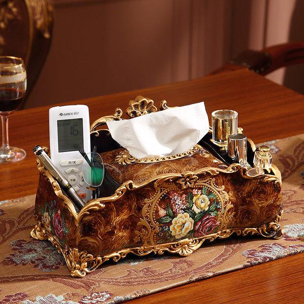 European and American Decorative Set: Fruit Bowl, Tissue Box, Ashtray, and Figurines for Living Room Coffee Table.