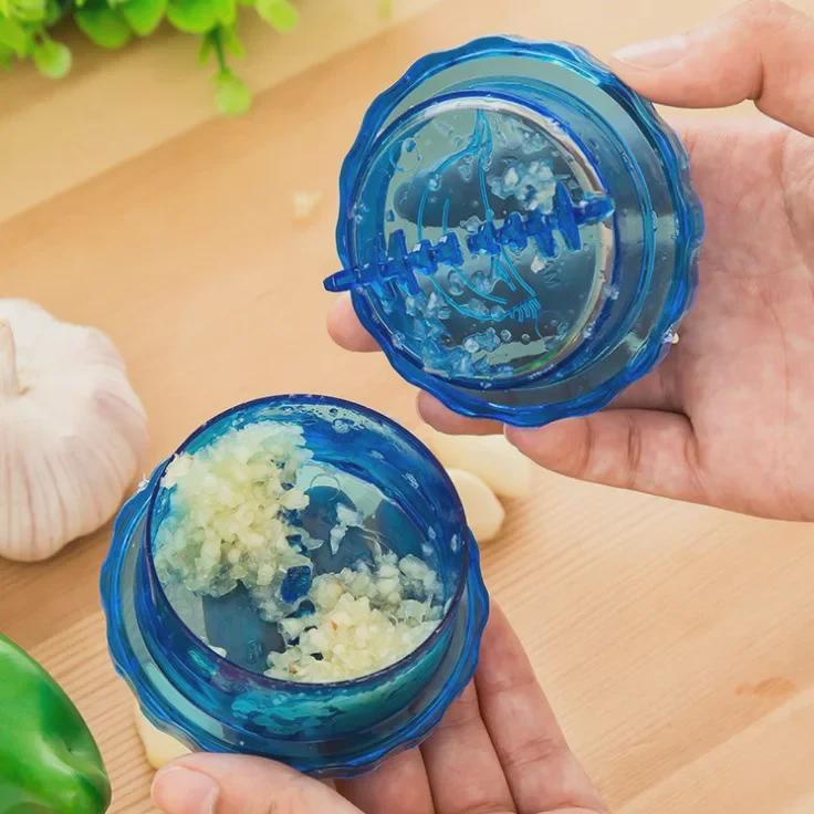 Multipurpose Manual Garlic Press & Masher Box