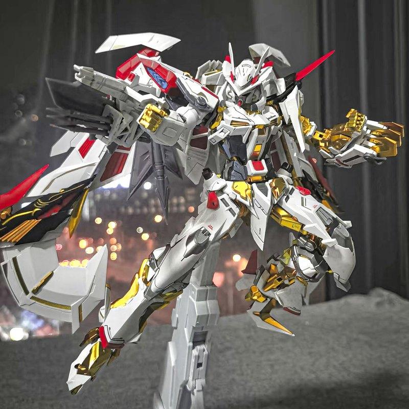 8826 Mg 1 100 Marco Dorado Astray Amaterasu Mecha Modelo de Ensamblaje Figura de Acción Coleccionable Regalo Para Aficionado Adulto