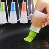 1PC Silicone Oil Bottle Brush with Lid, Silicone Barbecue Sweep with Scale, Cake Baking Tool Oil Bottle Sweep