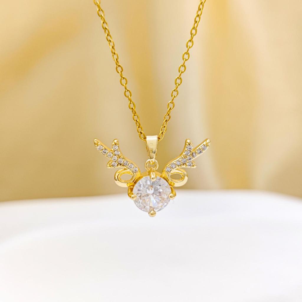Elegant Titanium Steel Elk Necklace for Women - Light Luxury Clavicle Chain Jewelry