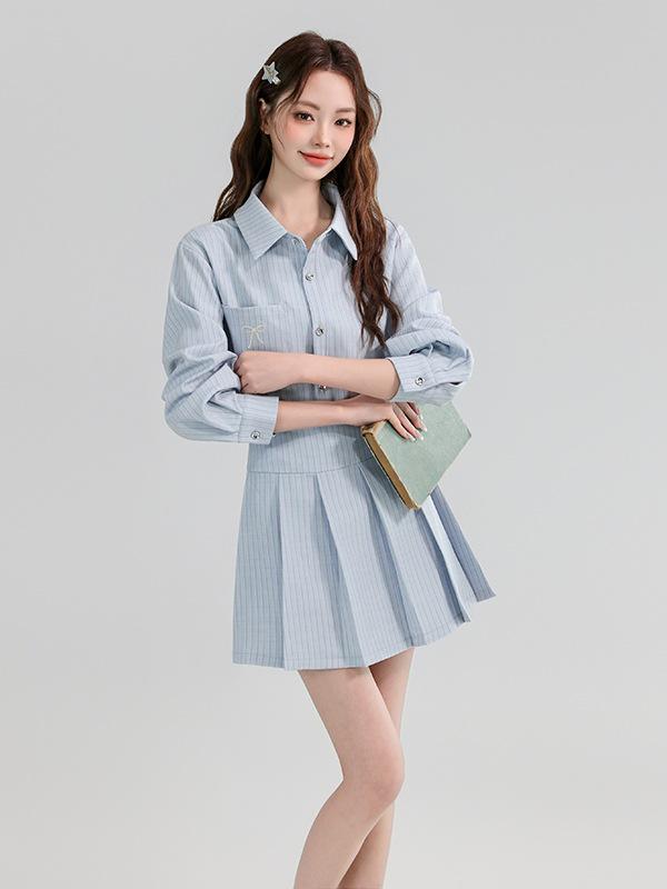 

Spring/Summer Sweet Striped Shirt and Pleated Skirt College-Style Two-Piece Set XL