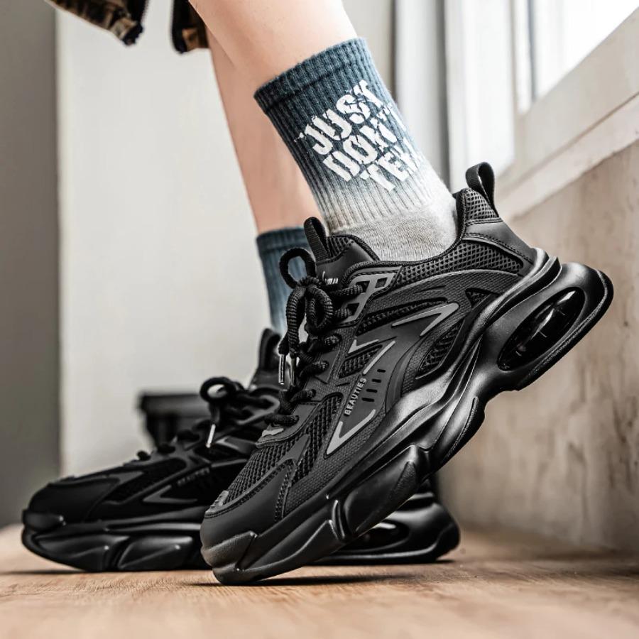 Thick-soled, Height-increasing Lace-up Wear-resistant and Trendy Sports Running Shoes Are The Best-selling Netted Men's Shoes