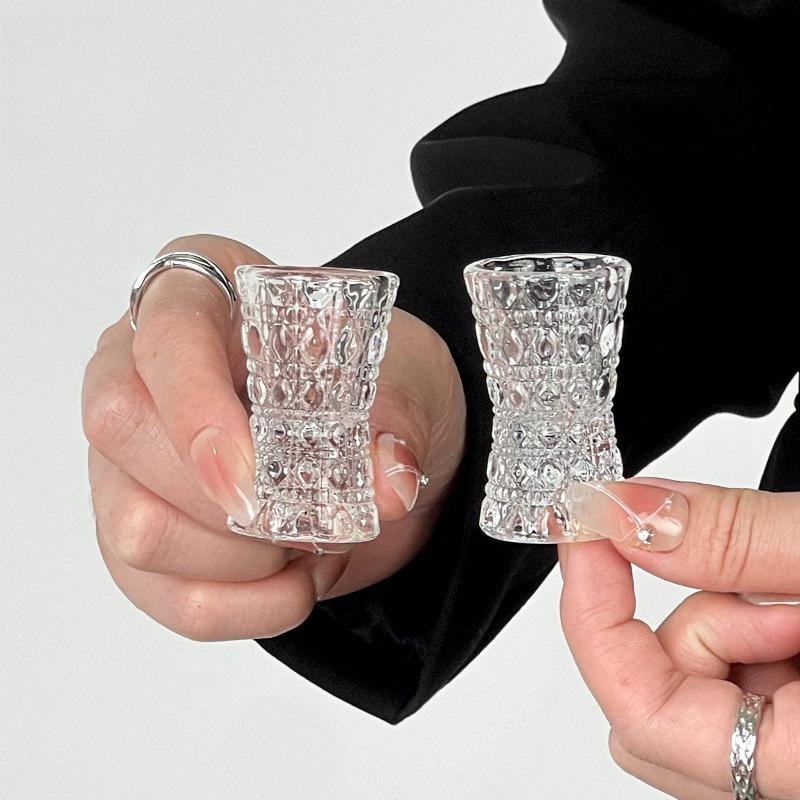 Luxury Thick Glass Shot Glasses Set Embossed Jewel Pattern Whiskey Vodka Espresso Cups for Home Bar Restaurant Use