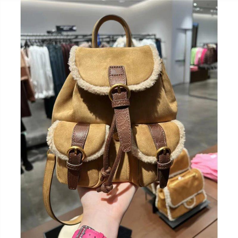 Retro Velvet Pocket Backpack, Niche Suede Casual Girls Backpack, Autumn and Winter New Versatile Splicing Schoolbag