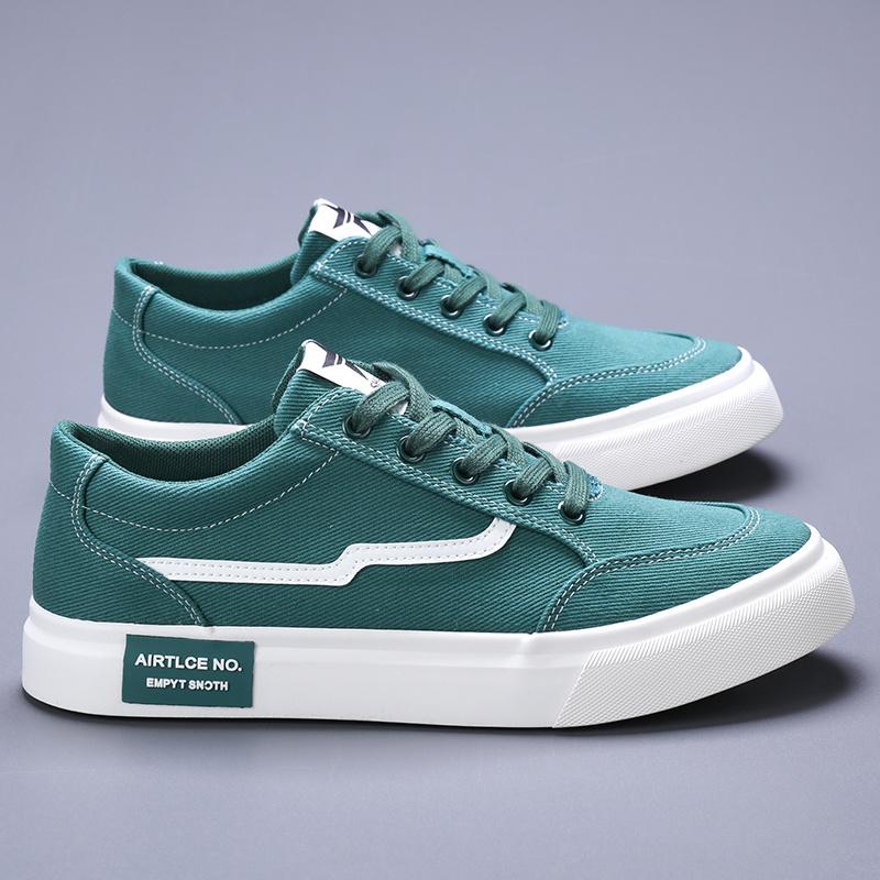 Fashion Classic Low Top Red Canvas Shoes For Men Casual Platform Skateboard Shoes Men Teenage Canvas Sneakers Men Vulcanized Sport Shoes