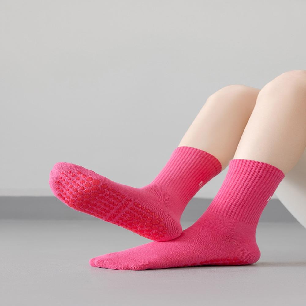 Solid Color Mid-calf Socks Cotton Sports Socks Comfortable Pilates Socks