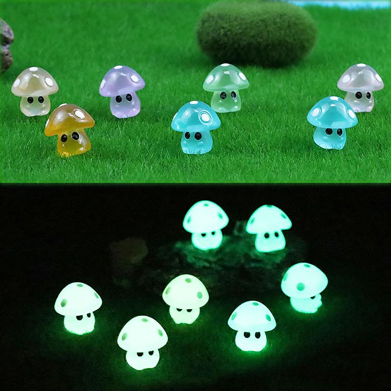 7Pcs Micro Landscape Ornaments, Luminous Mushroom Elf Figurines, Simulated Resin Handicrafts For Landscape Decoration Ornaments