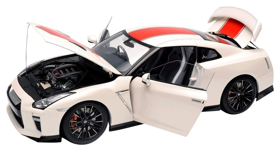 

MOTORHELIX Nissan R35 50-летний юбилей Жемчужно-белый бриллиант Готовое изделие 1/18 GT-R