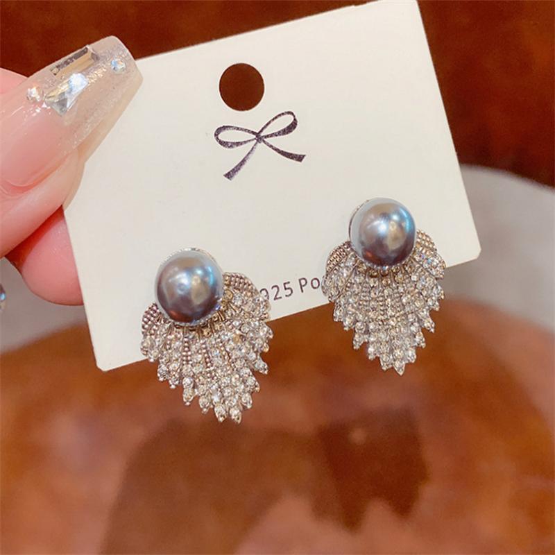 

Модные серьги-гвоздики со стразами, корейские модные ювелирные изделия в подарок серебряный