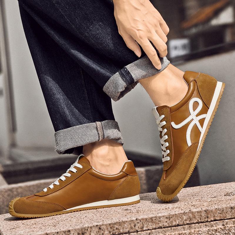 Fashion Men Casual Walking Trainers Breathable Comfortable Sports Shoes Lace-up Male Treking Footwear Trainers Fashion Leather Sneakers