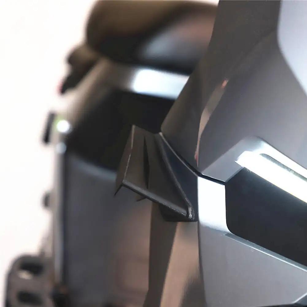 2 pezzi Spoiler per moto Winglet Adesivo aerodinamico per decorazione per Suzuki Honda Yamaha SMAX155 Kawasaki