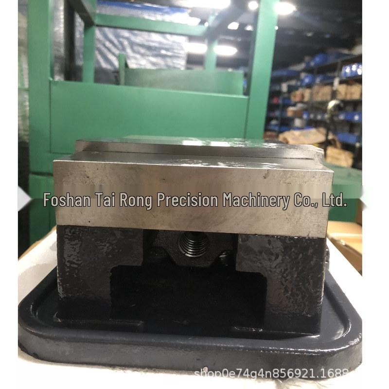6-Inch Heavy Duty Milling Machine Vise with 160mm Jaw Opening, Ideal for Drill Press and Grinder, Includes Wrench