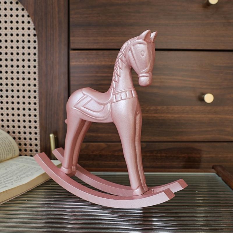 Holz Rosa Schaukelpferd Miniaturfigur Kinderzimmer Dekoration Handgefertigt Europäische Stile Wohnakzent Für Kinderzimmer Geschenk