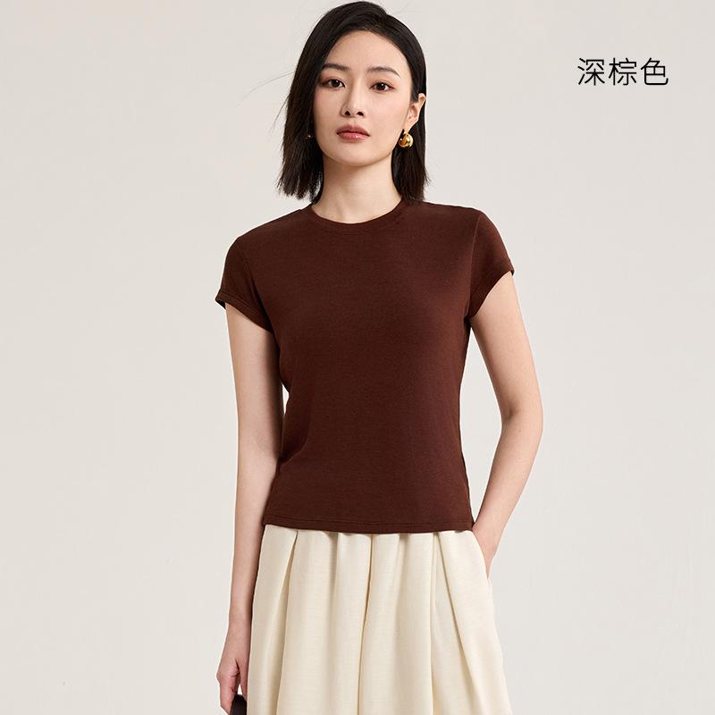 Tencel wool short-sleeved top is popular in women's summer, cool and bacteriostatic, with a small flying sleeve T-shirt inside.