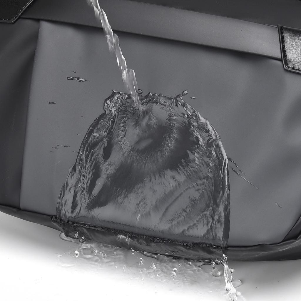 Crossbody Bag Men's Waterproof Chest Bag Fashionable Shoulder Bag