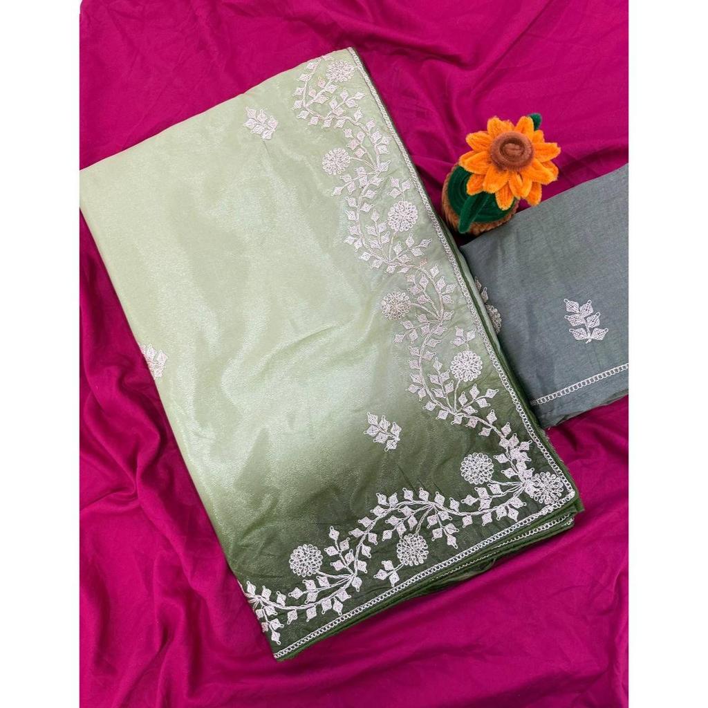 Căptușeală premium Mătase Chinon cu fir de aur și paiete pallu saree