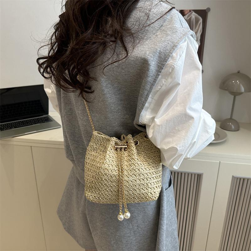 Straw Belt Chain Bucket Bag Women's New Summer Commuting Korean Simple Solid Color Shoulder Messenger Bag