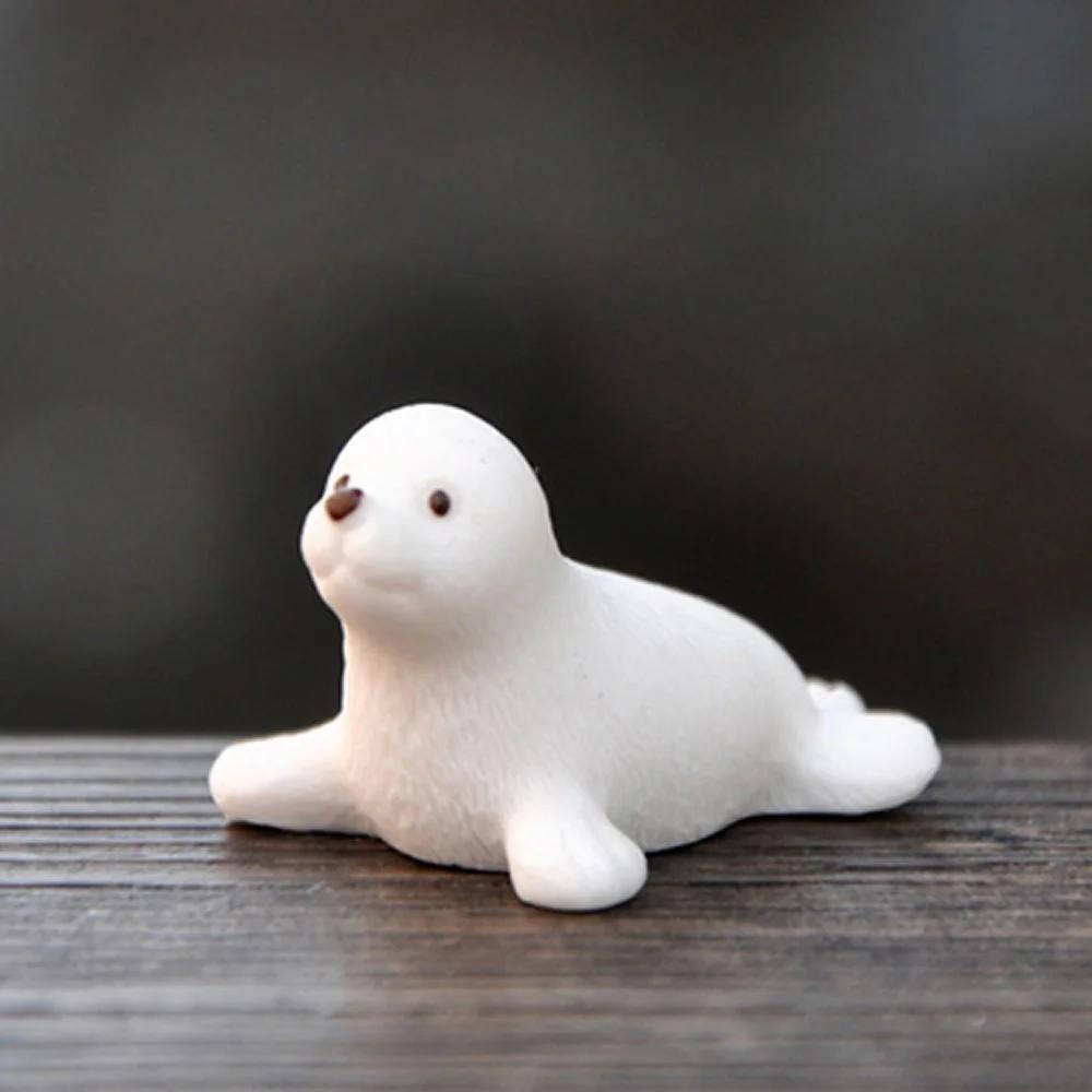 Handmade Office Penguin Craft Seal Model Fairy Garden Ornament Winter Figurine Micro Landscape Miniature