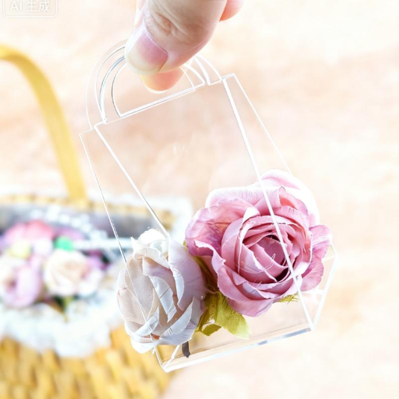 Luxury Acrylic Transparent Gift Box Handbag Triangle Wedding Candy Basket Birthday Party Anniversary Celebration Banquet Available in Multiple Places