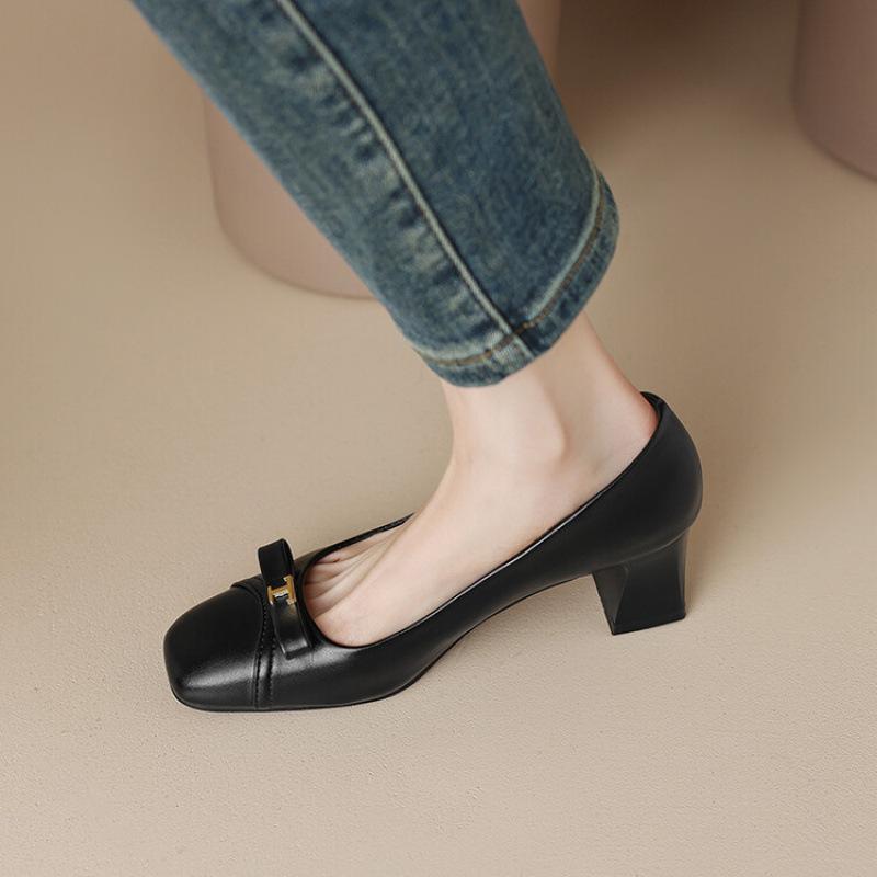 

New women s low-top shoes square head casual women s single shoes white high heels one-pedal leather shoes light mouth lazy shoes 39 чёрный