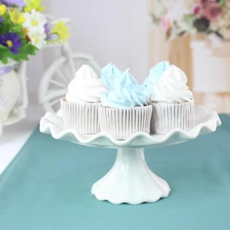 Unique High Footed Plate Dessert Display Holder Ceramic Cake Display Plate Produced For Presentation Of Sweet