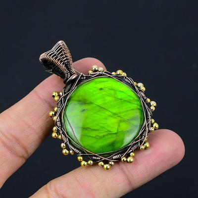 Green Flash Labradorite Gemstone Copper Wire Wrap Ciondolo Gioielli Regalo per lei